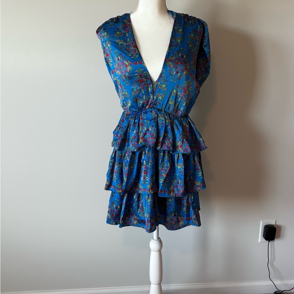 Karlie Floral Satin Vneck Tier Dress